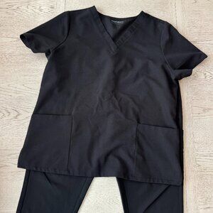 Mandala 6-Pocket Top, 9-Pocket Joggers (Black)